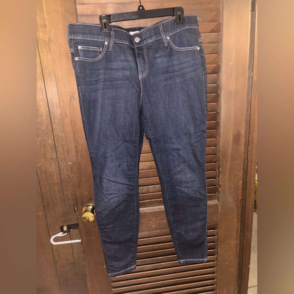 Women's Blue Jeans